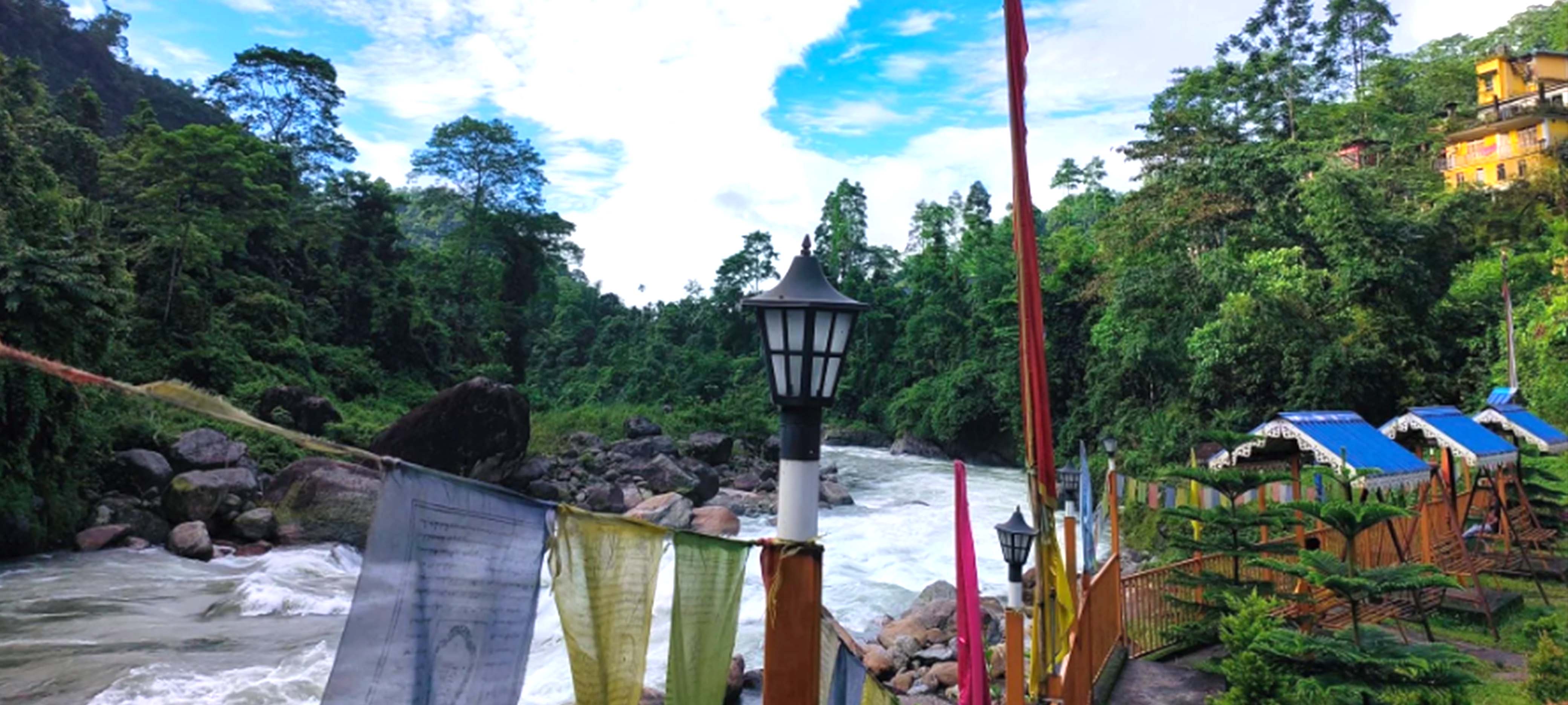 River Villa Homestay